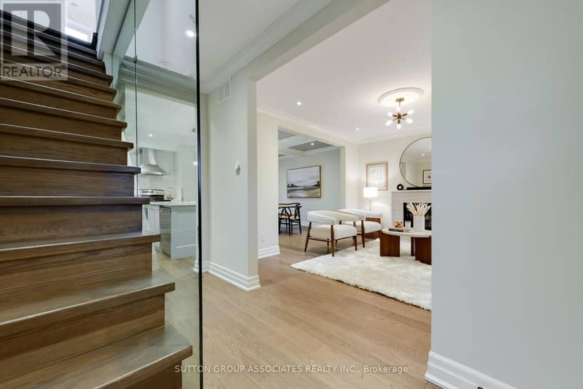71 Kersdale Avenue, Toronto, photo 3