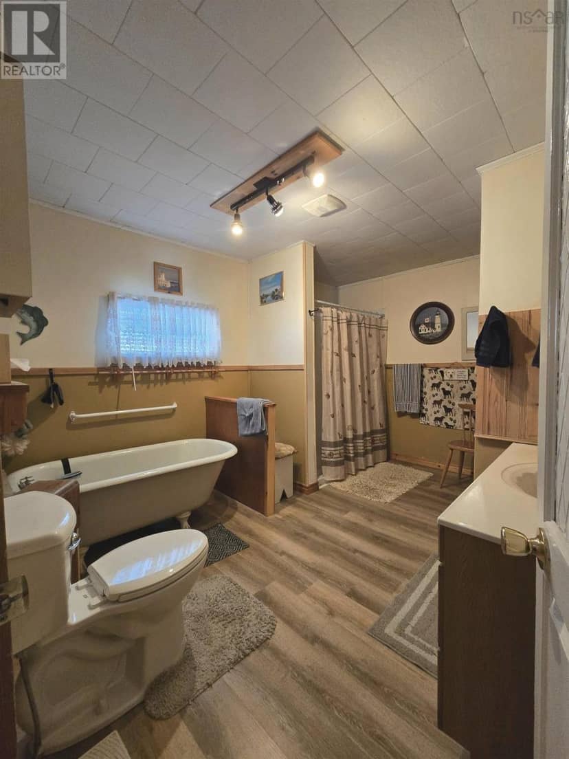 205 Parker Mountain Road — photo 14 of 40