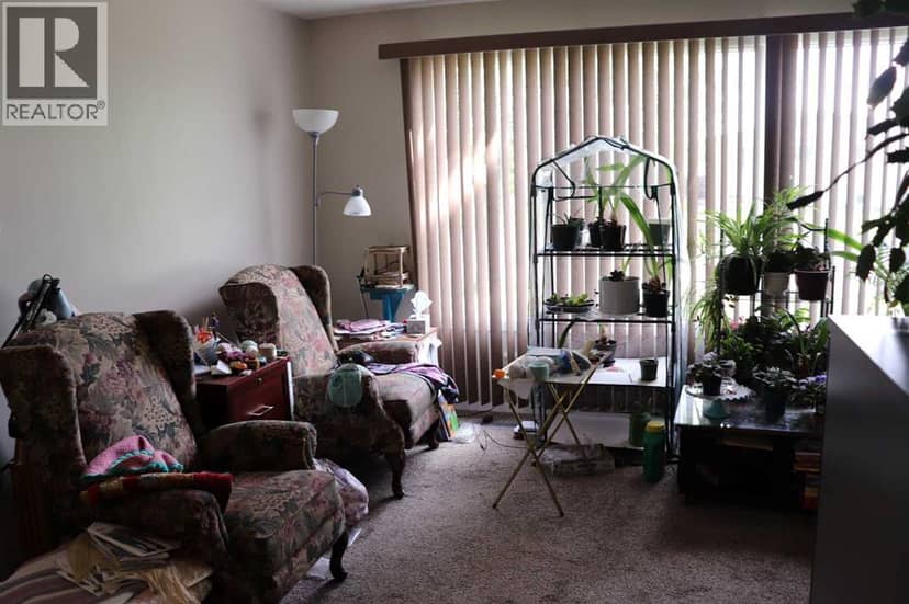 48 Jerry Potts Boulevard W, Lethbridge, photo 2