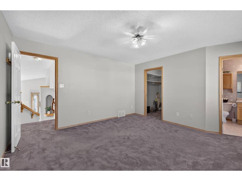4615 151 AV NW — photo 29 of 40