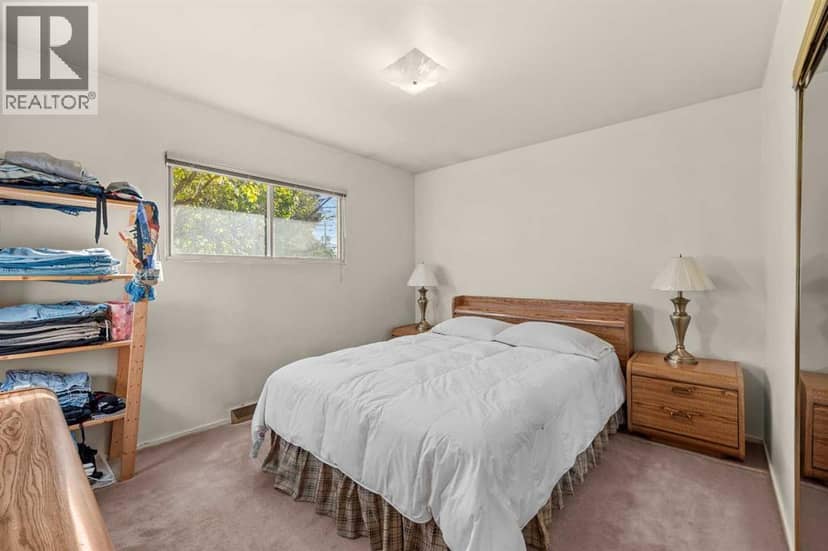 41 Haddock Road SW — photo 11 of 38