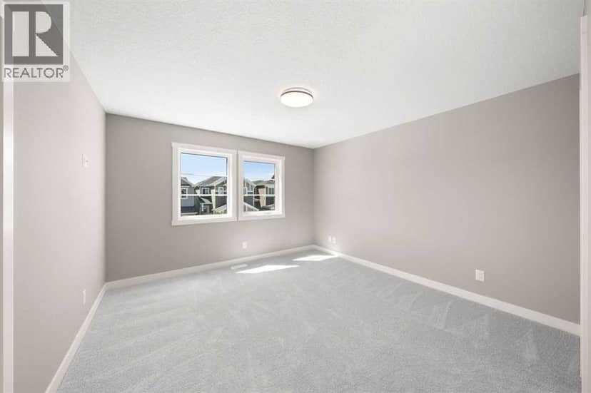 78 Sora Gardens SE — photo 9 of 11