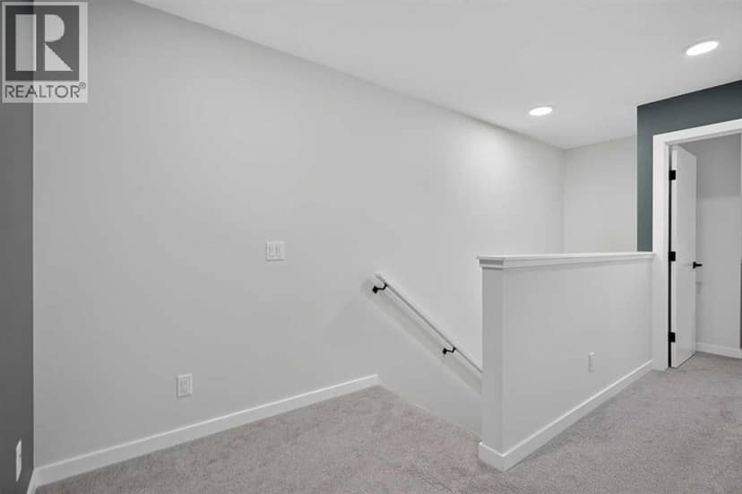 743 Wolf Willow Boulevard SE — photo 30 of 40