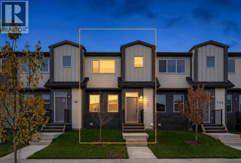 743 Wolf Willow Boulevard SE, Calgary