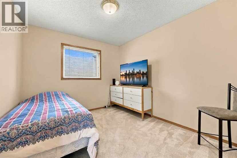 31 Hampstead Close NW — photo 35 of 40
