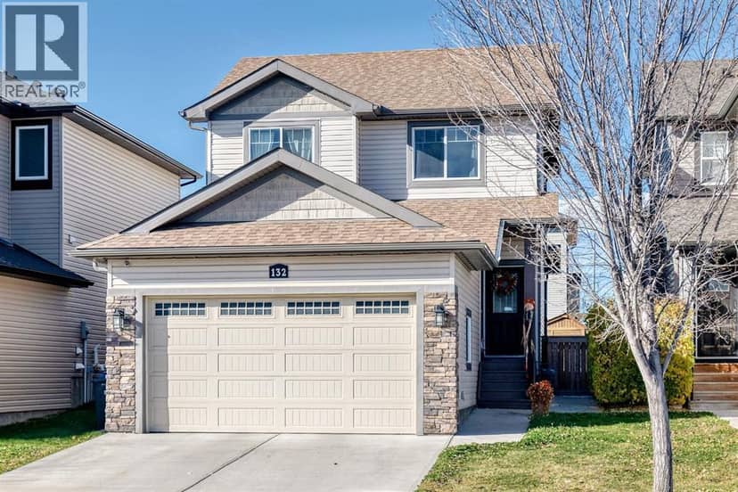 132 Wildrose Drive, Strathmore