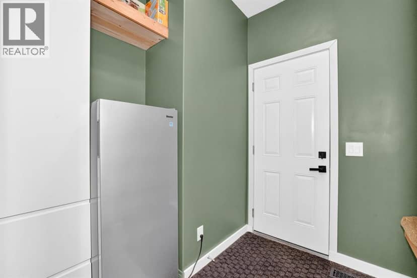 132 Wildrose Drive — photo 27 of 40