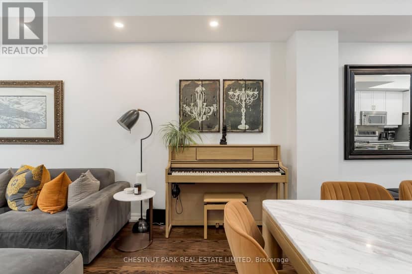 TH17 - 1 Baxter Street — photo 15 of 40