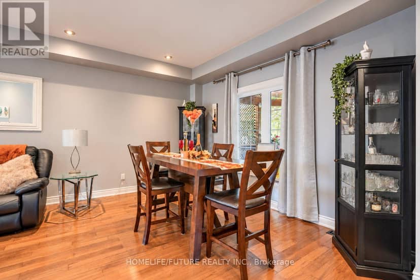 28 Montague Avenue, Clarington, photo 7