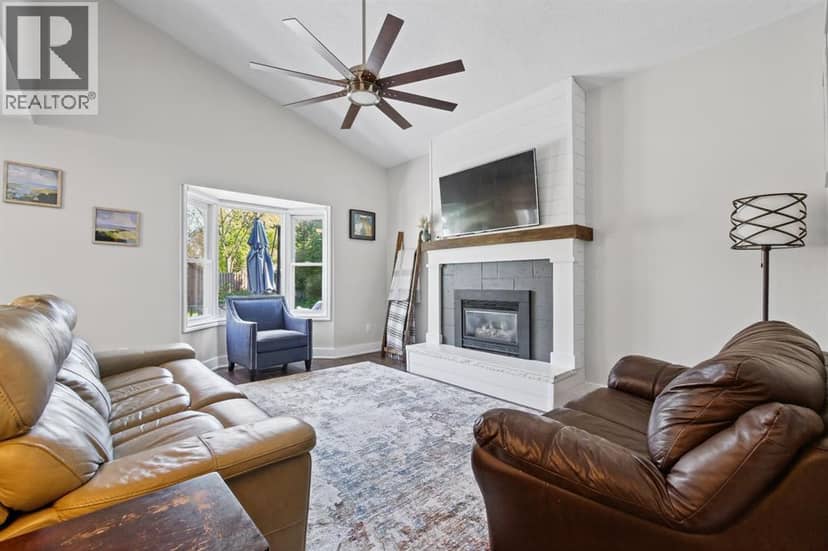 10 Handorf Drive — photo 7 of 24
