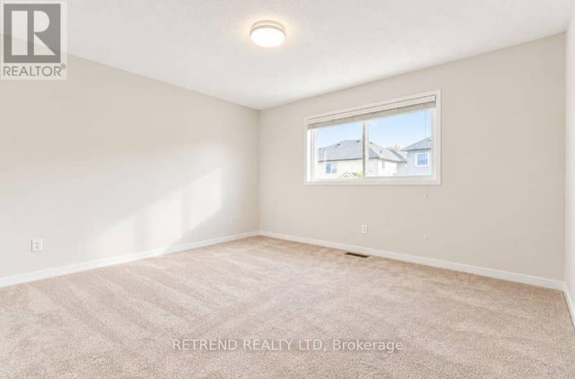 23 Thomas Legge Crescent — photo 17 of 26