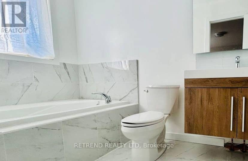 23 Thomas Legge Crescent — photo 18 of 26