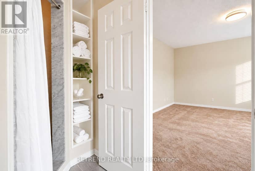 23 Thomas Legge Crescent — photo 20 of 26
