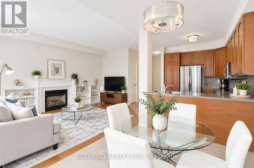 23 Thomas Legge Crescent, Richmond Hill, photo 4