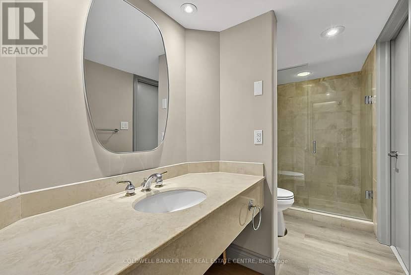 2094-2095 - 90 Highland Drive — photo 12 of 27