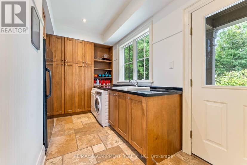 2209 Pineneedle Row — photo 21 of 37