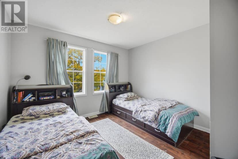 838 McKay Crescent — photo 12 of 15