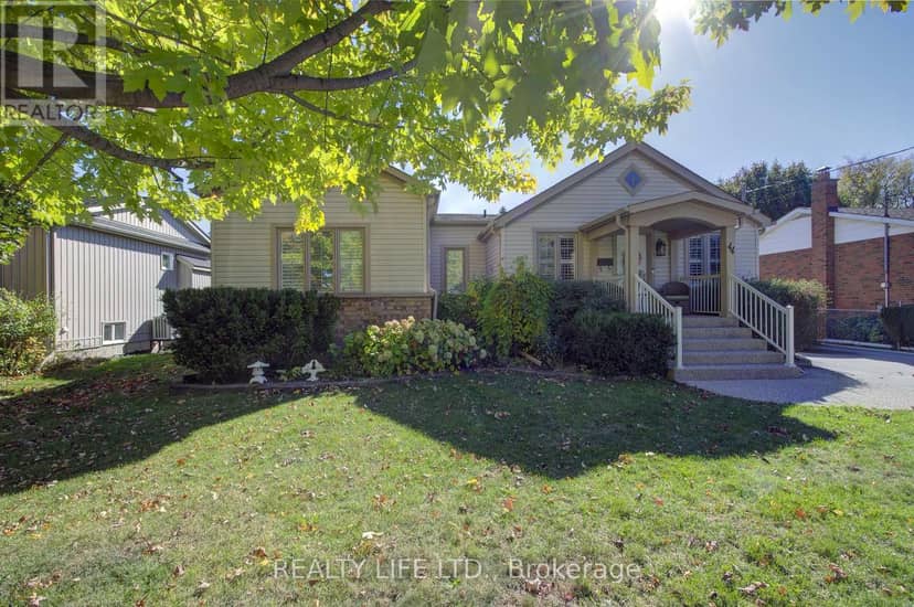 44 Miles Street, Milton, photo 2