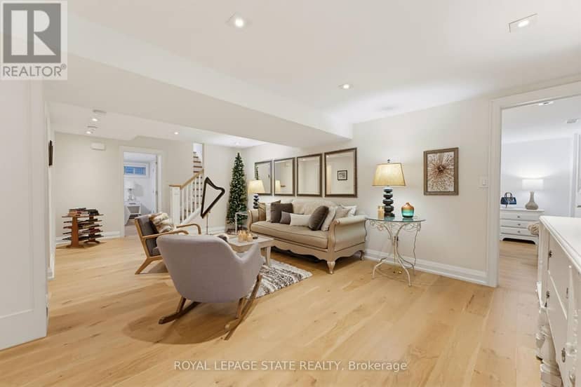 212 Stadacona Avenue — photo 25 of 40