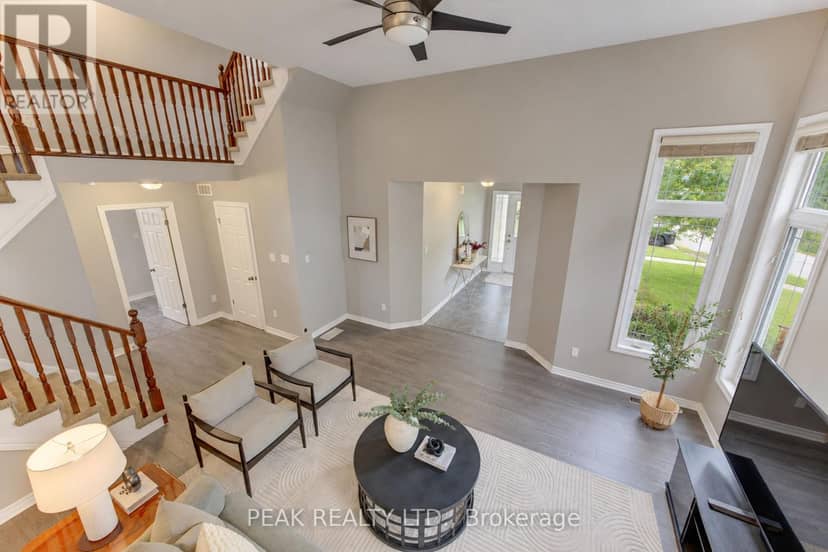 28 Roth Avenue — photo 12 of 40