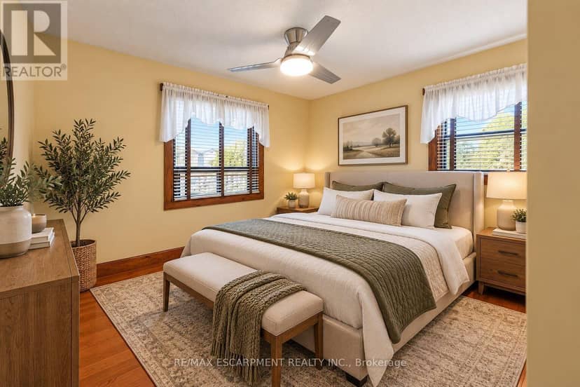 28 Shadyside Avenue — photo 16 of 40