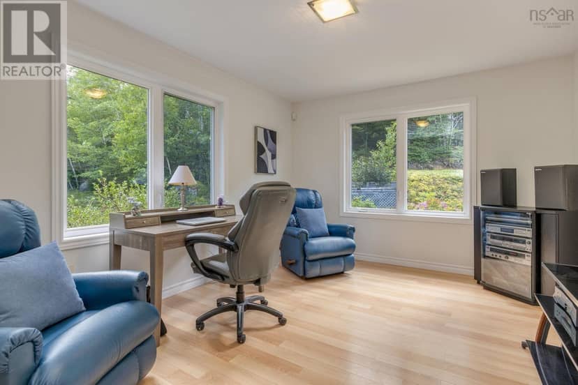 154 Larder Lake Drive, Windor Road, NS Drive — photo 13 of 40