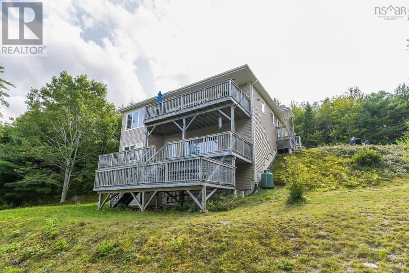 154 Larder Lake Drive, Windor Road, NS Drive — photo 4 of 40