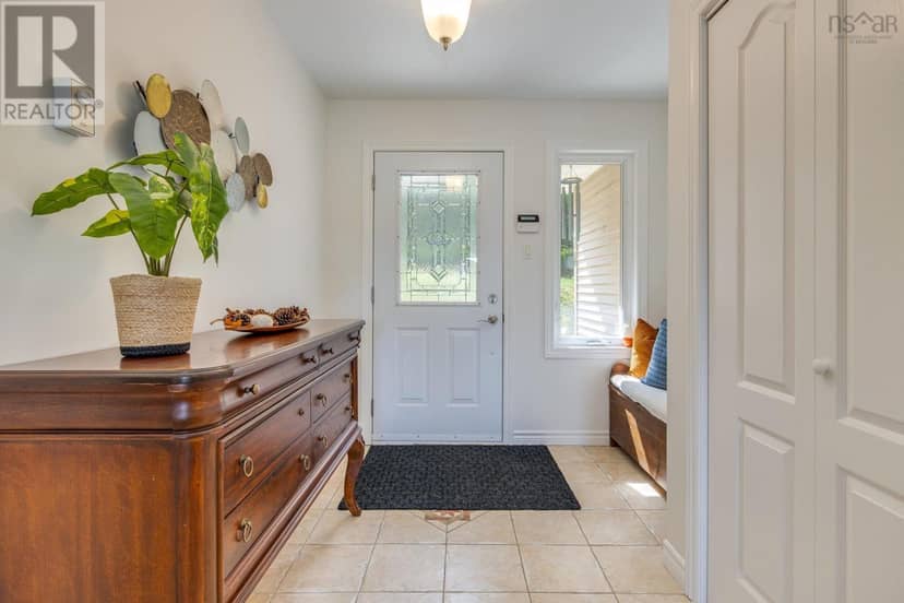 154 Larder Lake Drive, Windor Road, NS Drive — photo 9 of 40
