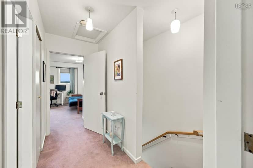 521 Harbour View Crescent — photo 16 of 25