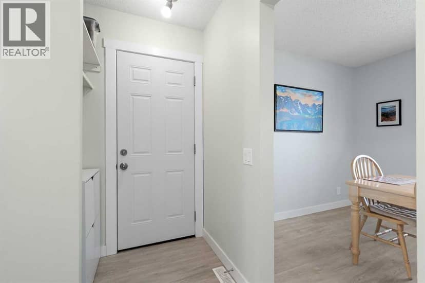 11 Berwick Hill NW — photo 13 of 40