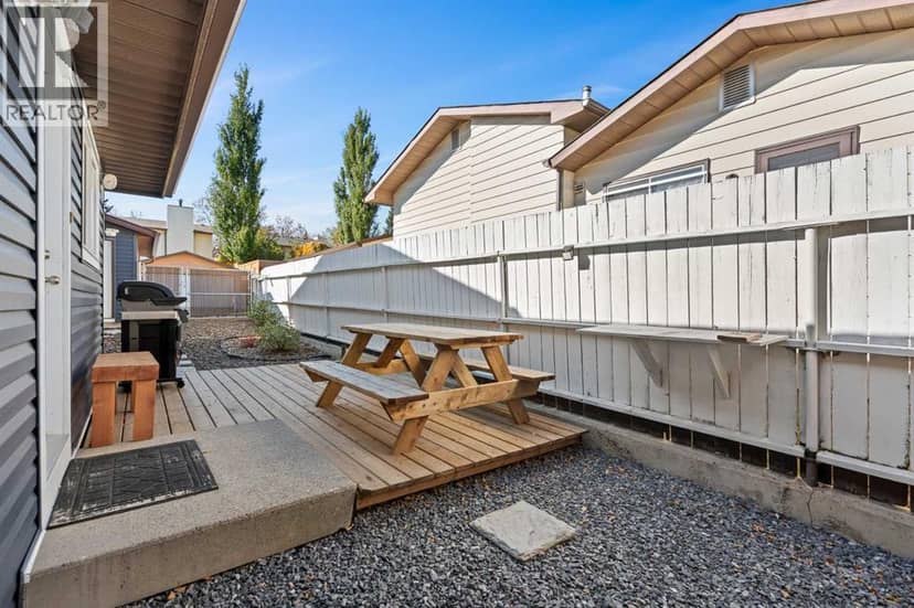 11 Berwick Hill NW — photo 32 of 40