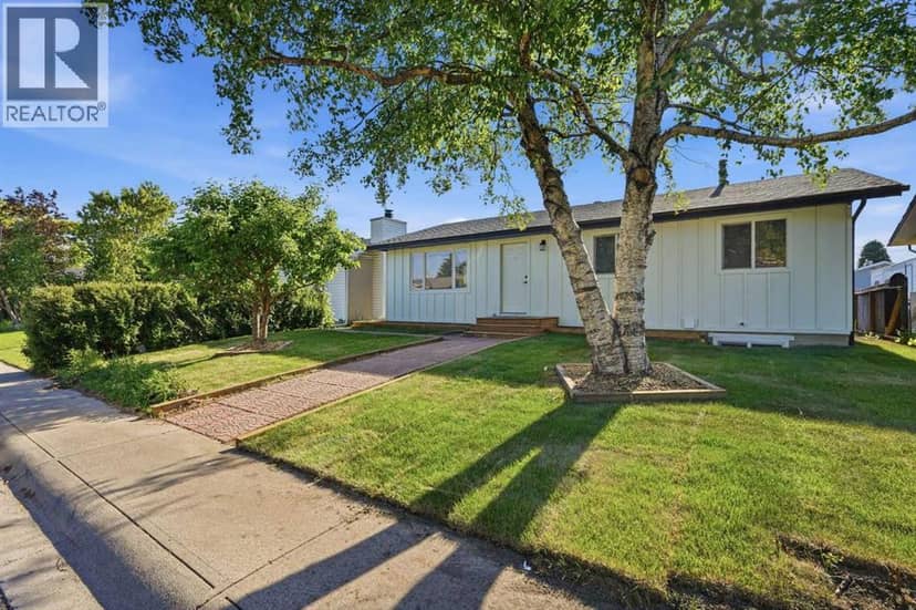 19 Mardale Crescent NE, Calgary, photo 2