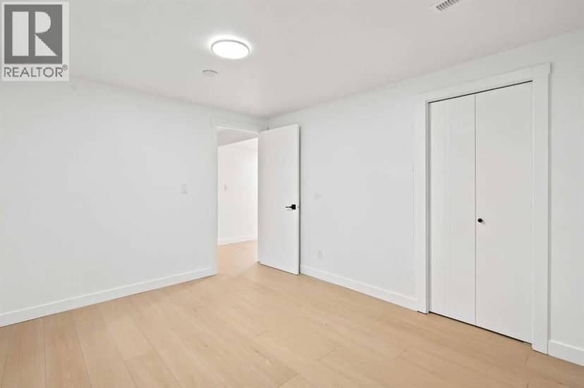 19 Mardale Crescent NE — photo 30 of 40