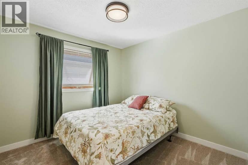 184 Arbour Lake Way NW — photo 21 of 39