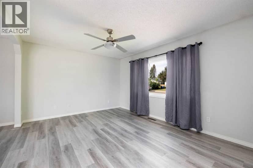 105 Hill Drive, Fort McMurray, photo 5
