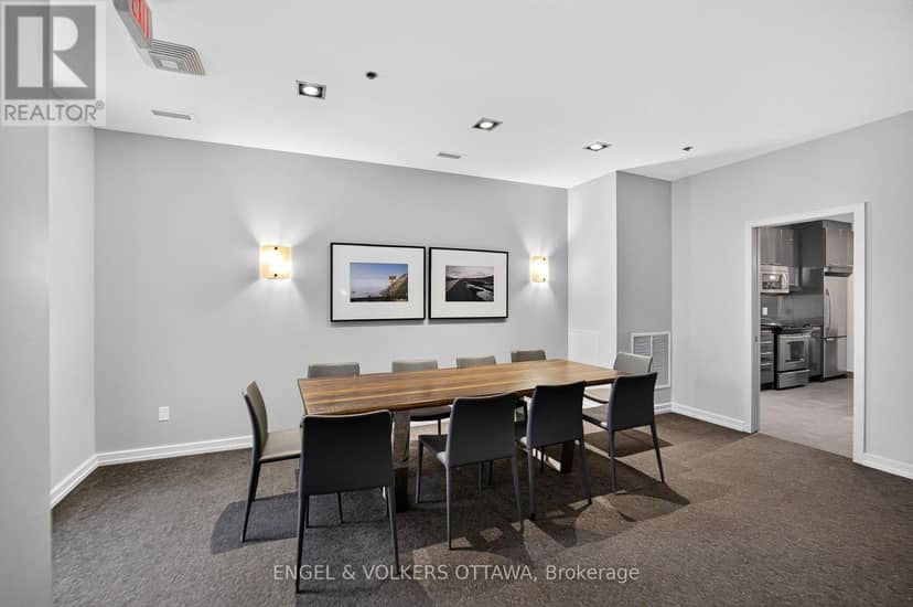 710 - 360 Patricia Avenue — photo 34 of 40