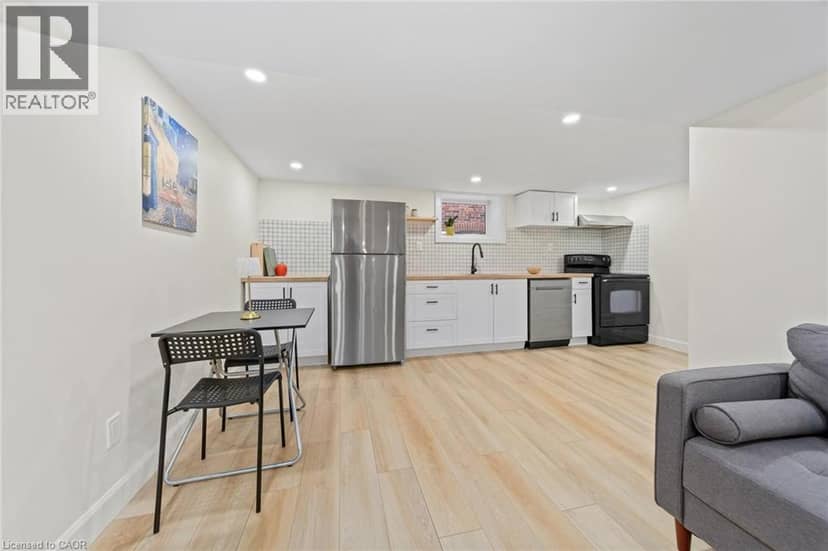 22 ARKLEDUN Avenue — photo 27 of 40
