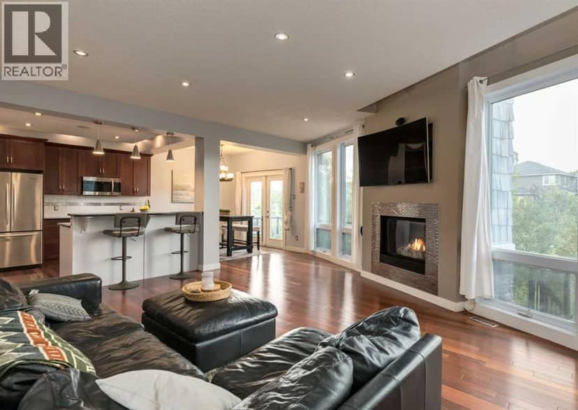 237 Luxstone Green SW, Airdrie, photo 3