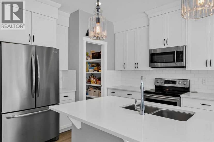 30 Bayview Circle SW — photo 11 of 40