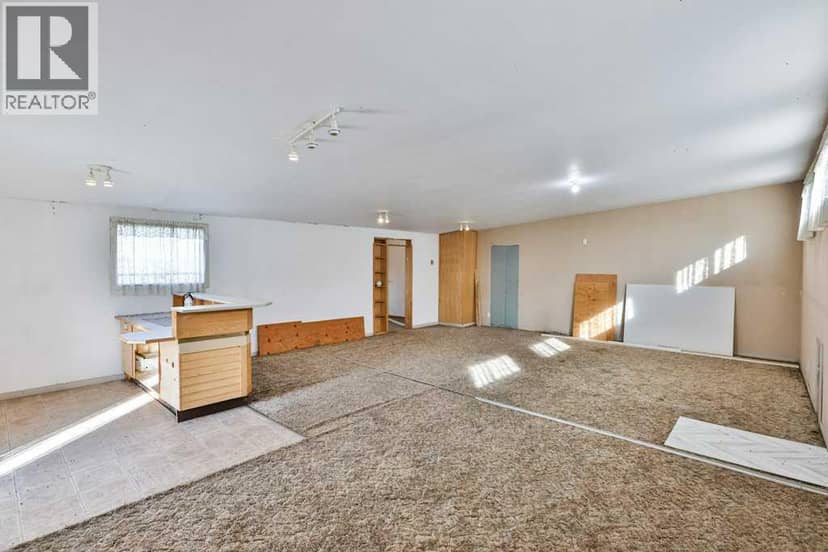 105076 Range Road 22-0 — photo 34 of 40