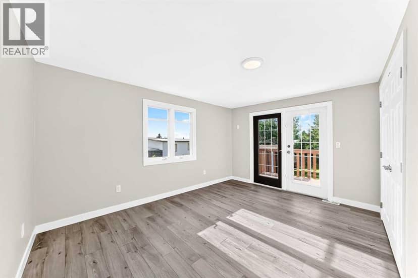 906, 1101 84 Street NE — photo 14 of 40