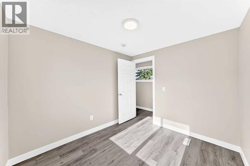 906, 1101 84 Street NE — photo 21 of 40