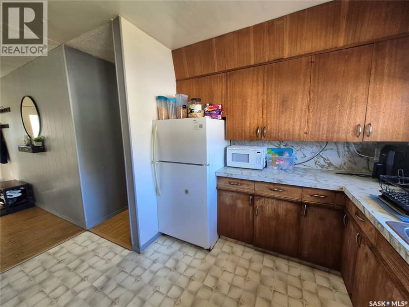 505 Bertrand AVENUE — photo 11 of 40