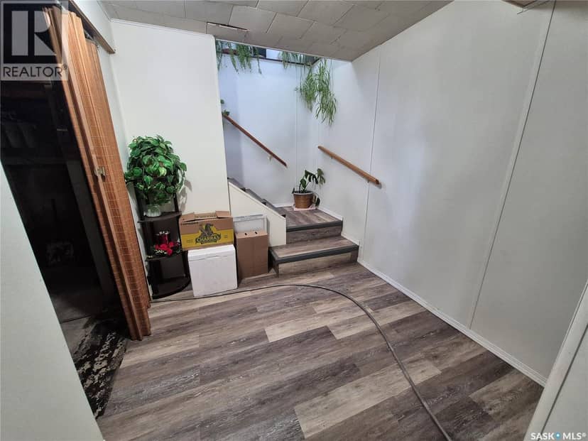 505 Bertrand AVENUE — photo 23 of 40