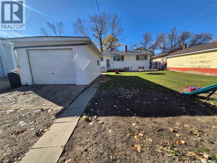 505 Bertrand AVENUE — photo 38 of 40