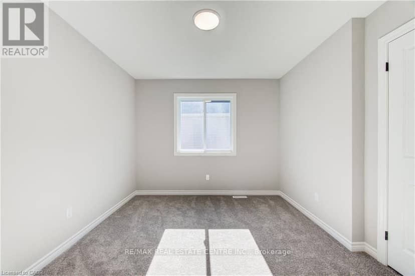1761 Finley Crescent — photo 25 of 39