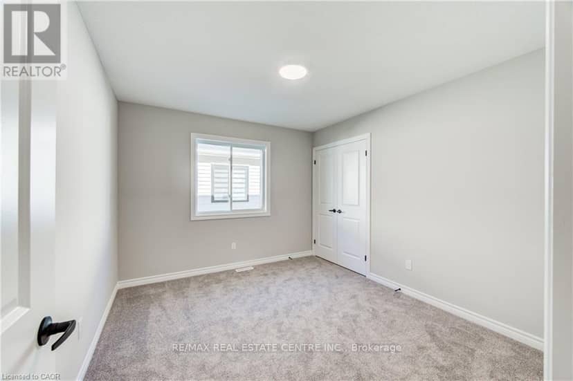 1761 Finley Crescent — photo 27 of 39
