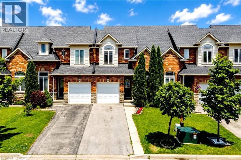 144 BENZIGER Lane, Stoney Creek, photo 2