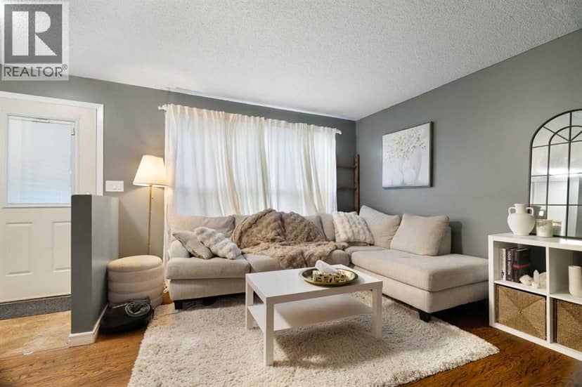 321 Queenston Heights SE, Calgary, photo 6