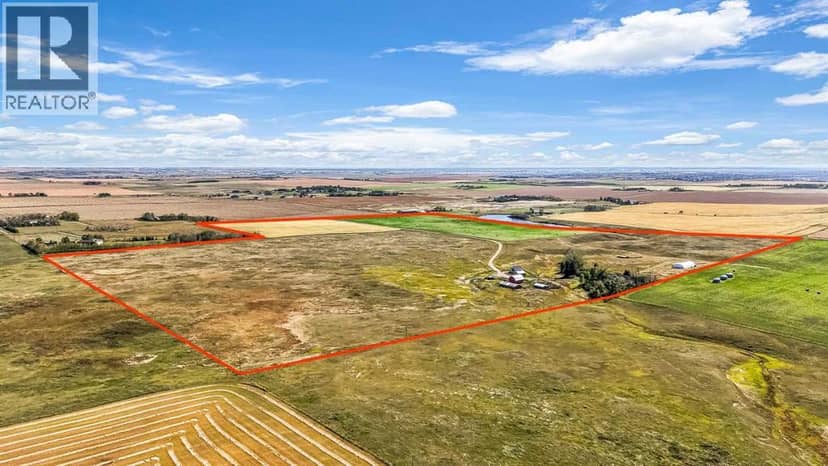 263043 / 263039 Range Road 14, Rural Rocky View County, photo 2